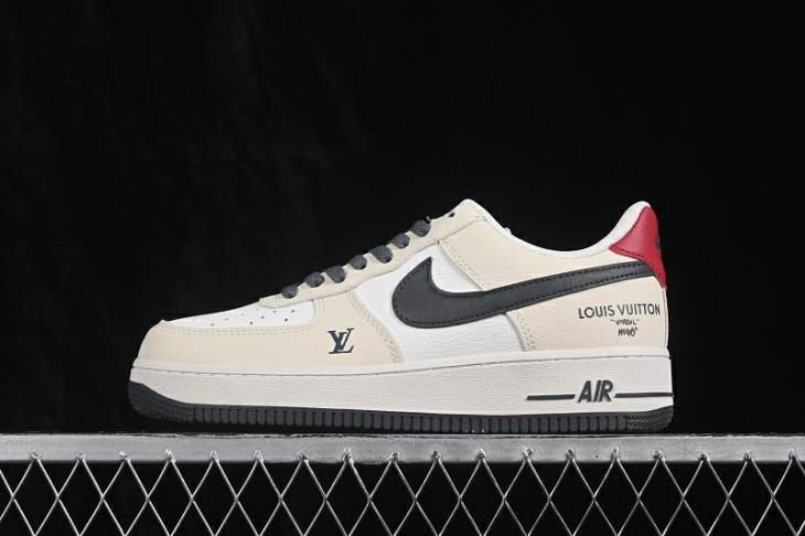 Picture of Air Force 1 _SKUfw24030121184383573fw